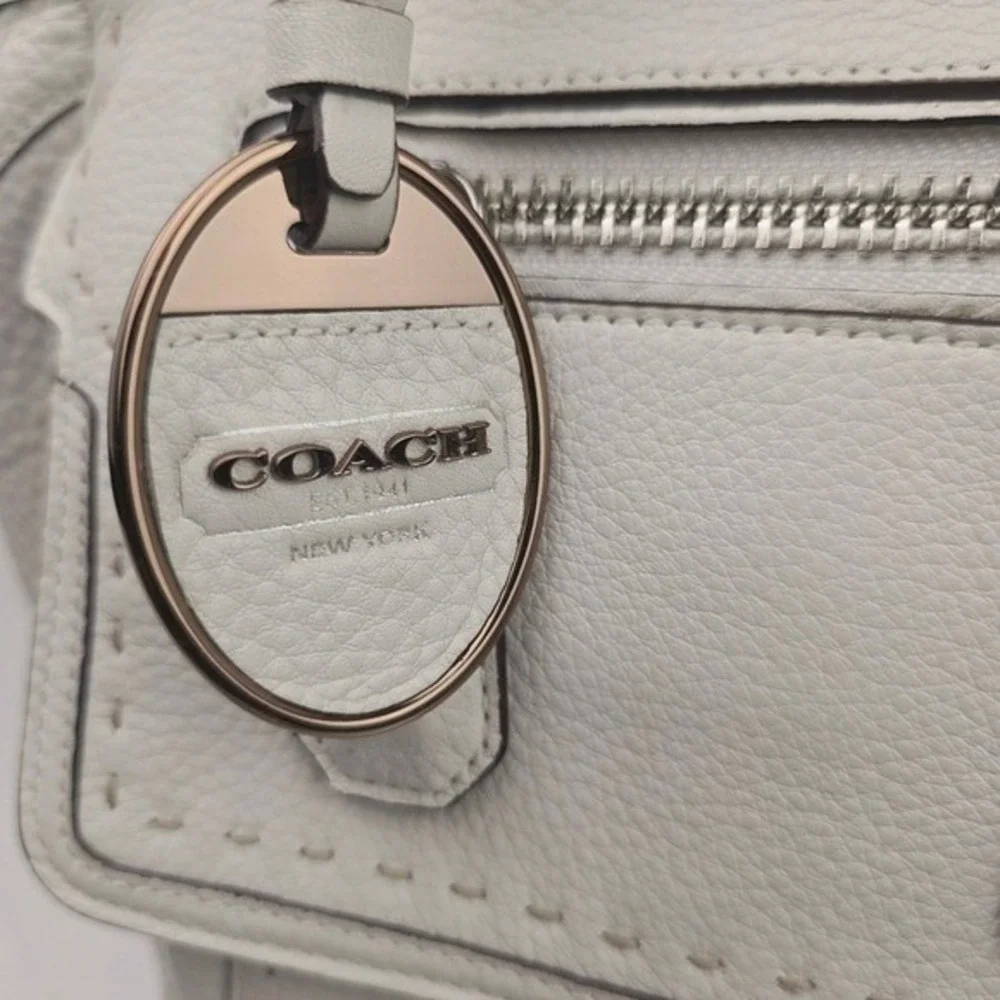 Coach Pinnacle Louisa Satchel Shoulder Bag Leather White Crossbody